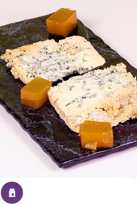 “CAMPILLO” BLUE CHEESE WRAPPED IN LEAVES (FULL SERVING)