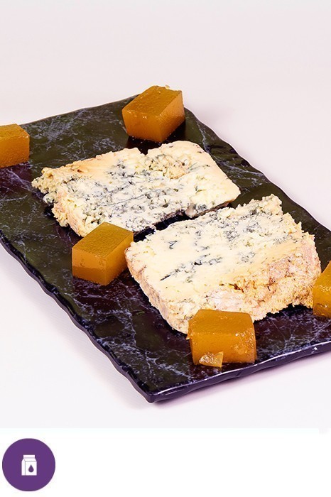 “CAMPILLO” BLUE CHEESE WRAPPED IN LEAVES (1/2 SERVING)