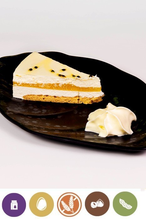 YOGURT AND PASSION FRUIT CAKE